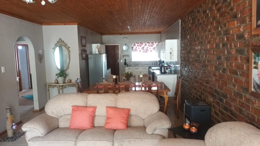 2 Bedroom Property for Sale in Hennenman Free State